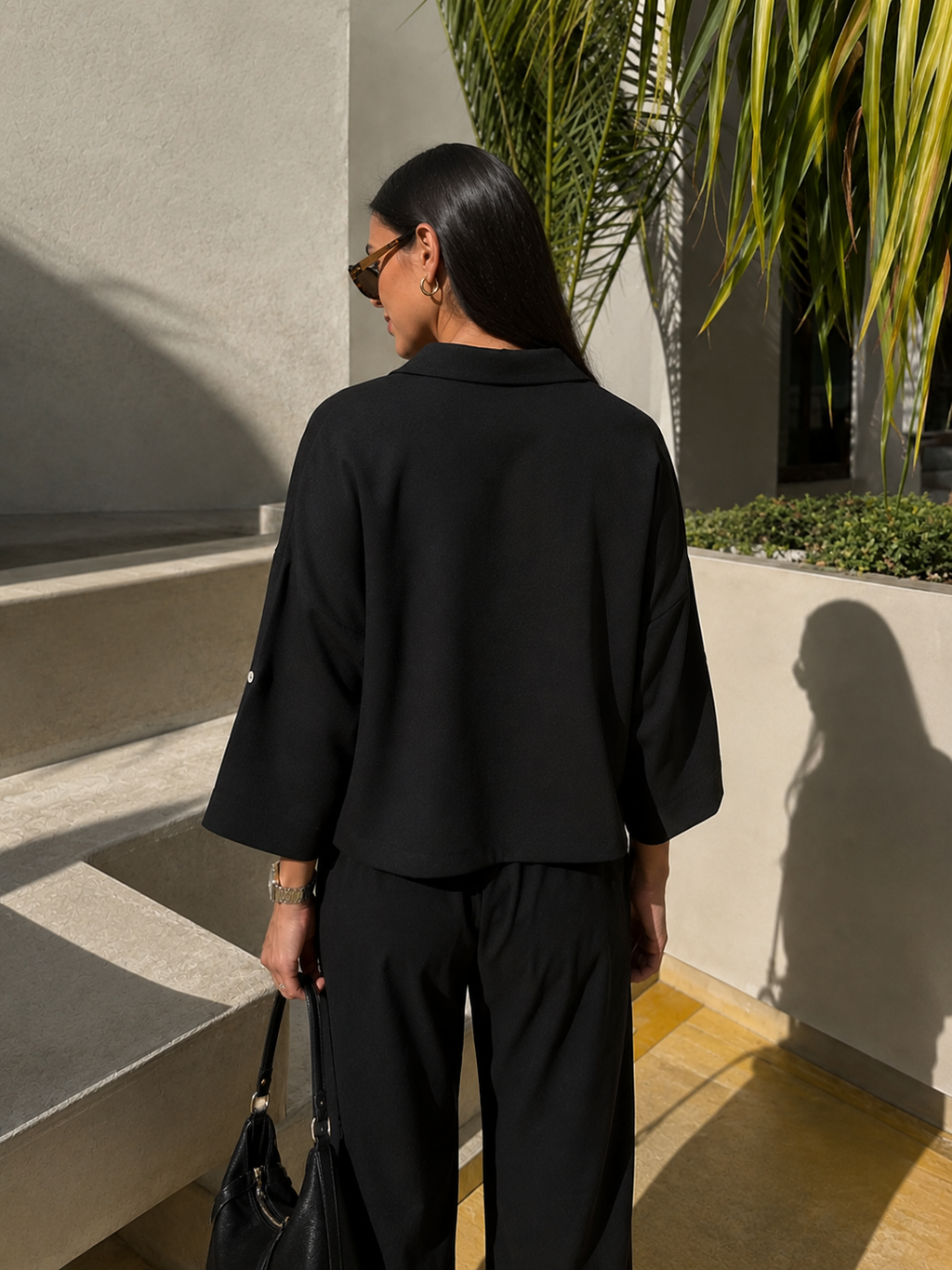 Noir Ease